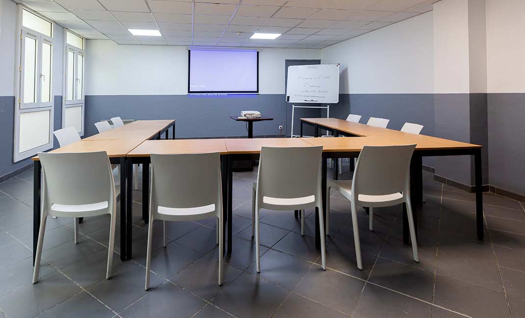 groupe_semnaire_hotel_eaubonne